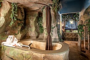 Anniversary Inn - 5th South