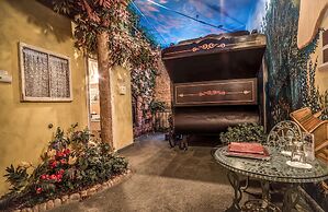 Anniversary Inn - 5th South