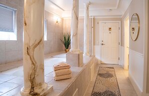 Anniversary Inn - Boise