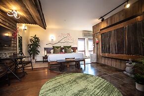 Anniversary Inn - Boise