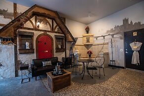 Anniversary Inn - Boise