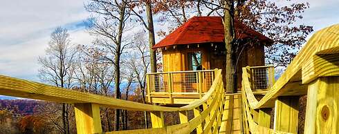 The Historic Summit Inn