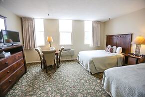 The Historic Summit Inn