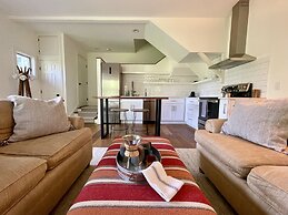 Hill Farm Inn