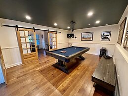 Hill Farm Inn