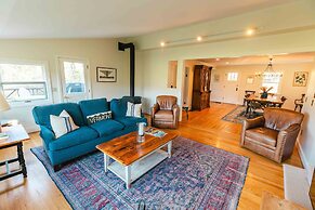 Hill Farm Inn