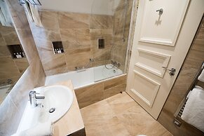 Gleddoch Golf & Spa Resort