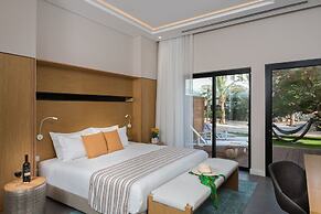 Oasis Spa Club Dead Sea Hotel