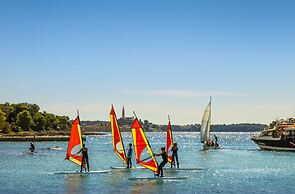 Maistra Select Amarin Resort