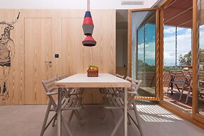 Maistra Select Amarin Resort