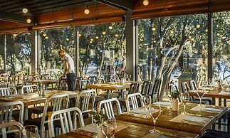 Maistra Select Amarin Resort