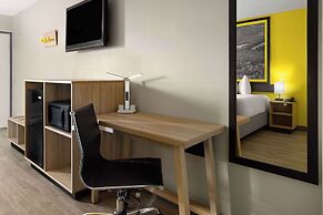 Super 8 by Wyndham Hazleton