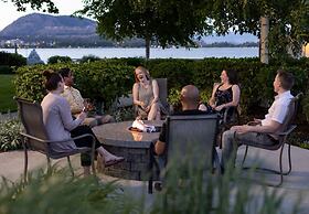 The Cove Lakeside Resort