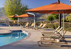 The Cove Lakeside Resort