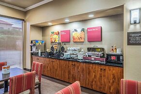 Comfort Suites Near Texas State University