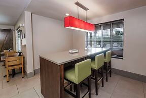 Country Inn & Suites by Radisson, Lake George (Queensbury), NY