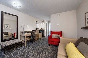 Country Inn & Suites by Radisson, Lake George (Queensbury), NY