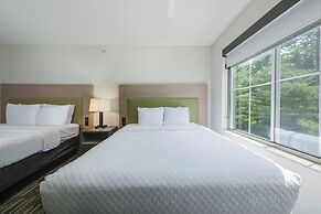 Country Inn & Suites by Radisson, Lake George (Queensbury), NY