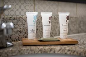 Country Inn & Suites by Radisson, Lake George (Queensbury), NY