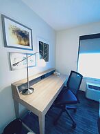 Country Inn & Suites by Radisson, Lake George (Queensbury), NY