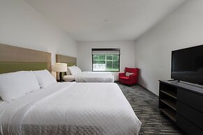 Country Inn & Suites by Radisson, Lake George (Queensbury), NY