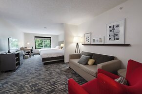 Country Inn & Suites by Radisson, Lake George (Queensbury), NY
