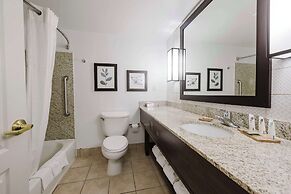 Country Inn & Suites by Radisson, Lake George (Queensbury), NY