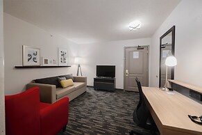 Country Inn & Suites by Radisson, Lake George (Queensbury), NY