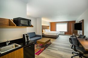 Holiday Inn Express & Suites Bellevue, an IHG Hotel