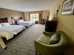 Hampton Inn & Suites Lake George