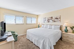 Beach House Condominiums