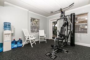 Island Echos Condominiums