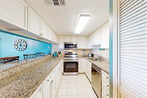 Island Echos Condominiums