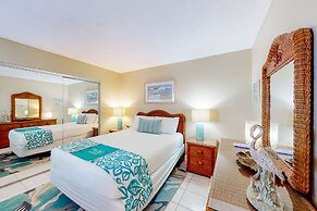 Island Echos Condominiums