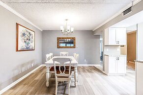 Island Echos Condominiums