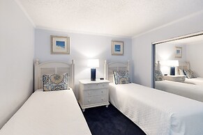 Island Echos Condominiums