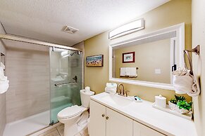 Island Echos Condominiums