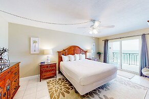 Island Echos Condominiums