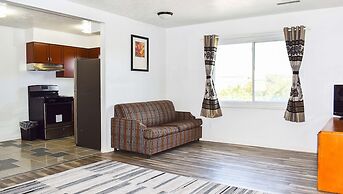 Magnuson Hotel Extended Stay Canton Ohio