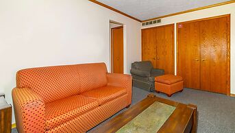 Magnuson Hotel Extended Stay Canton Ohio