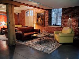 Lancaster Arts Hotel