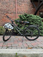 Lancaster Arts Hotel