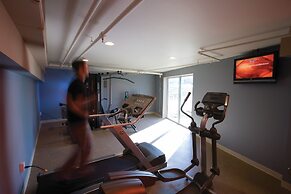 Lancaster Arts Hotel