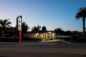 Hitching Post Studios Inn