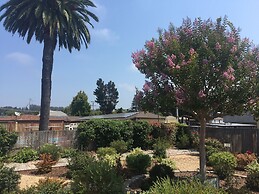 Hitching Post Studios Inn