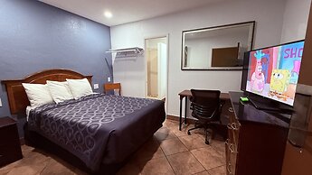 Hitching Post Studios Inn