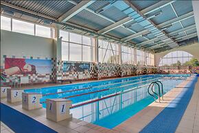Petro Sport Hotel
