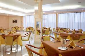 Petro Sport Hotel