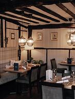 The Kings Arms Hotel