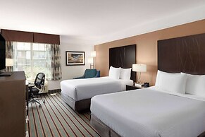 La Quinta Inn & Suites by Wyndham Bakersfield North